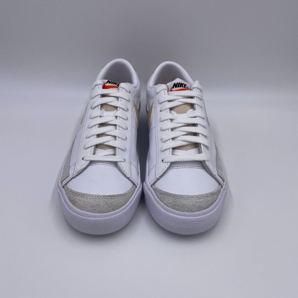 Nike Blazer Low ' 77 White Womens Shoes - Picture 3 of 8